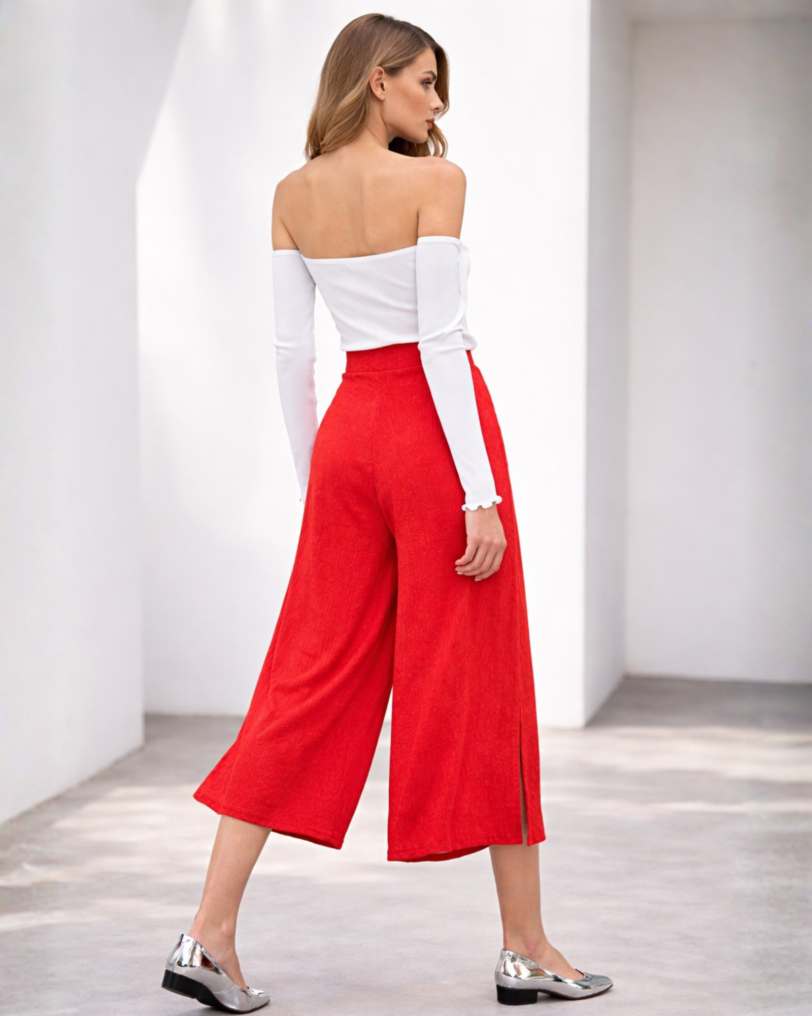 STRADIVARIUS - Red Textured Wide-Leg Culottes