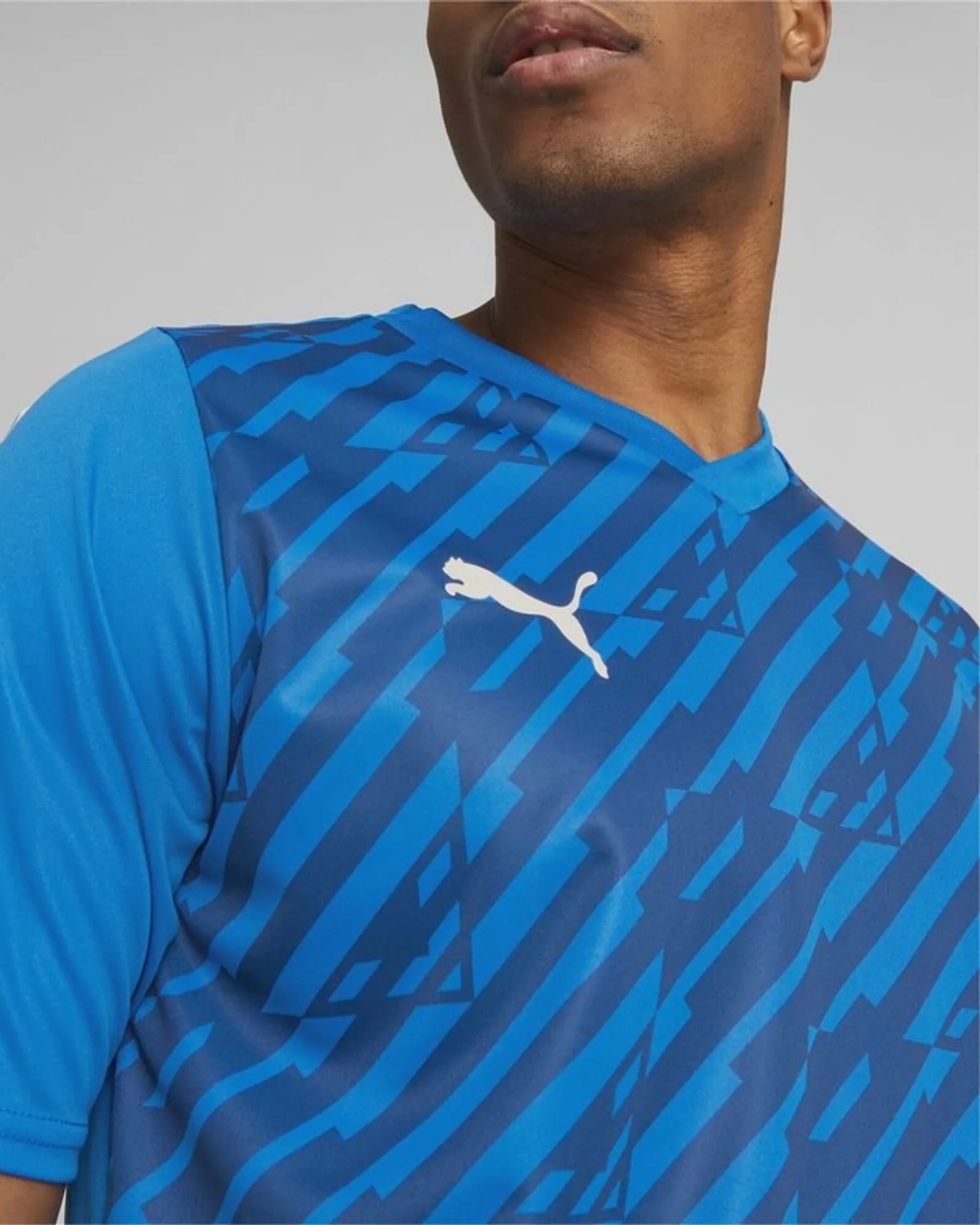 PUMA -  teamULTIMATE Jersey