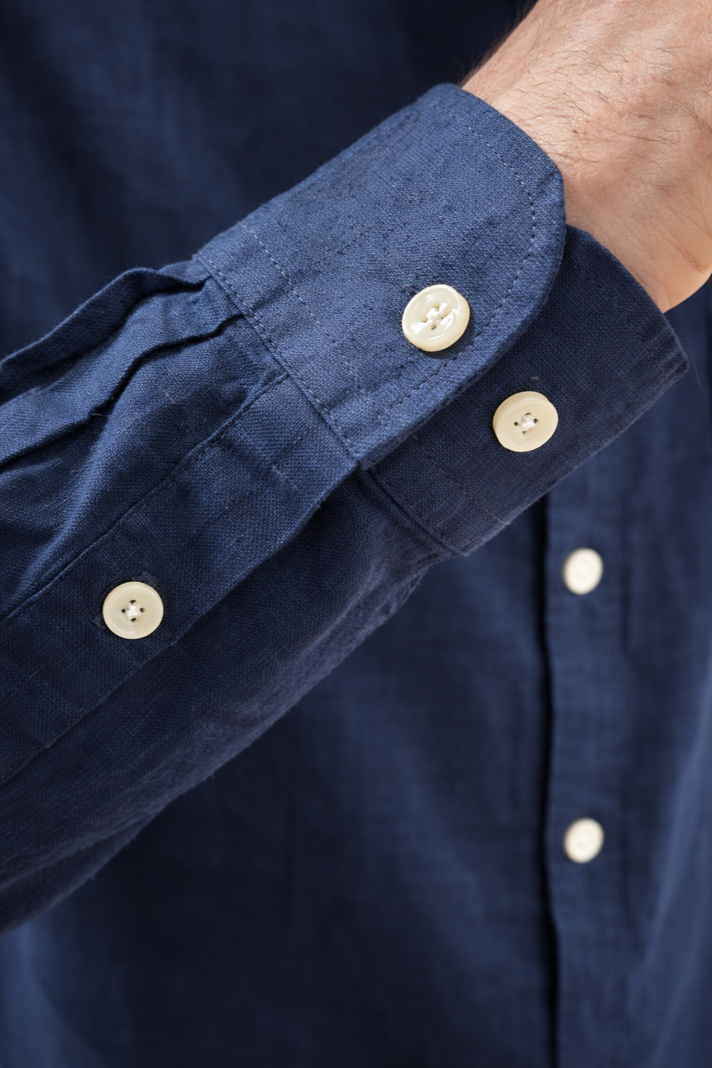 LIVERGY - Men’s Navy Linen-Cotton Blend Shirt