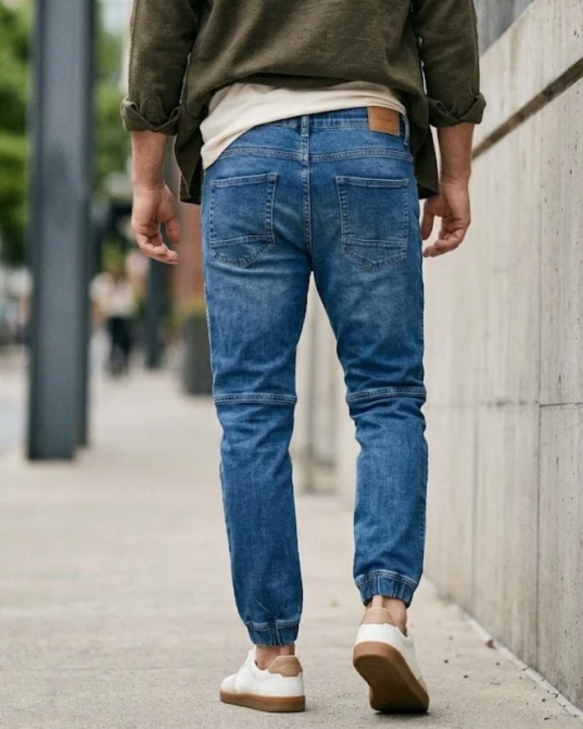 PULL&BEAR - Men's Biker Denim Jogger Jeans – Mid Blue