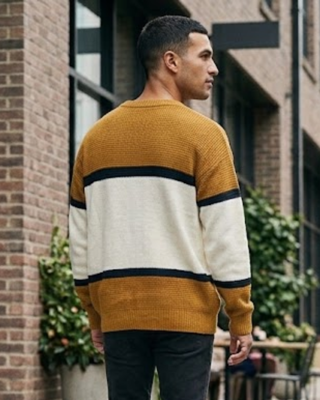BERSHKA - Men’s Color-Block Striped Knit Sweater