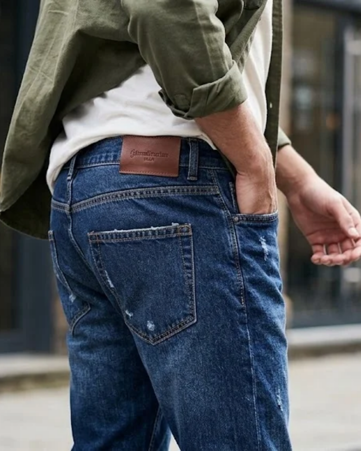 STRADIVARIUS - Men’s Regular Tapered Fit Jeans in Dark Indigo Wash