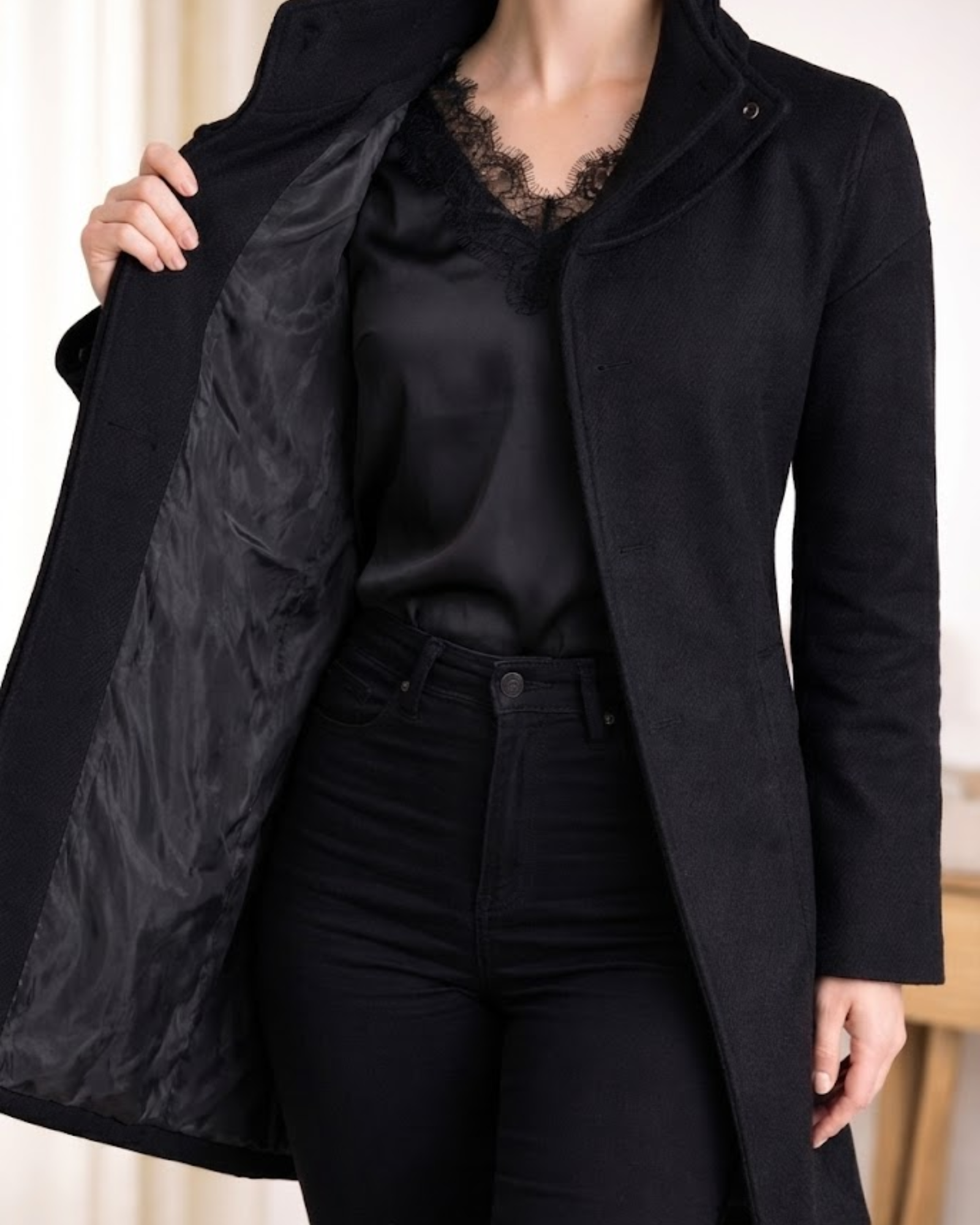 PULL& BEAR - Black High-Neck Coat