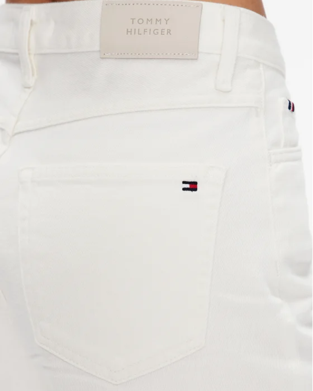 TOMMY HILFIGER - Creme White Denim Shorts