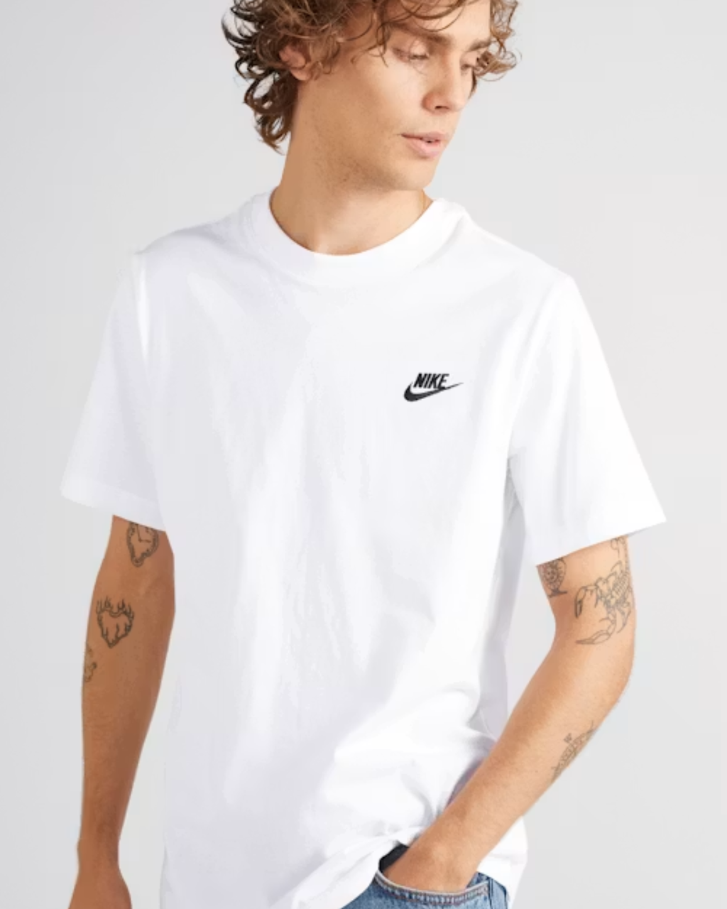 NIKE - Mens Club T-Shirt
