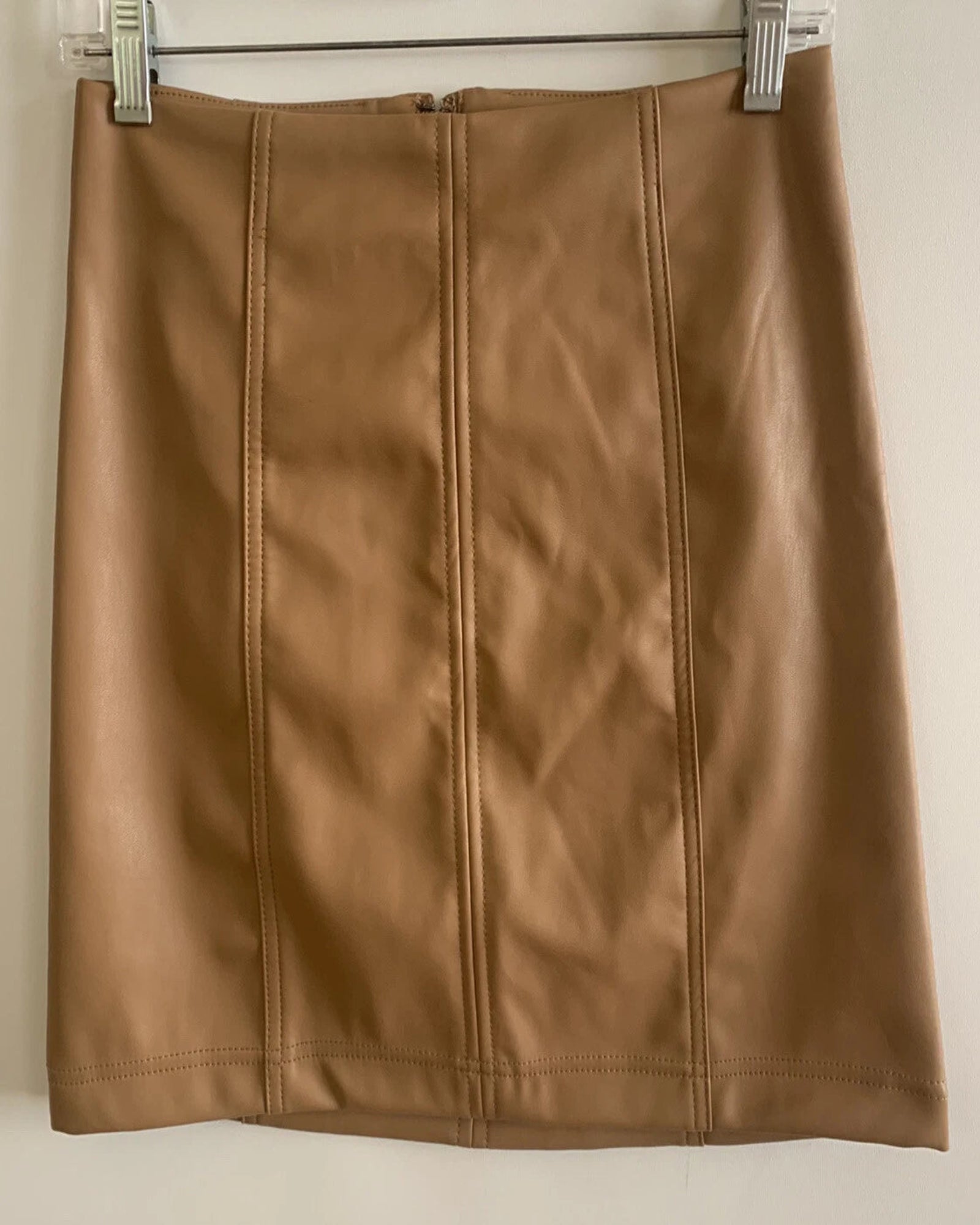 AND NOW THIS - Women's Faux-Leather Mini Skirt