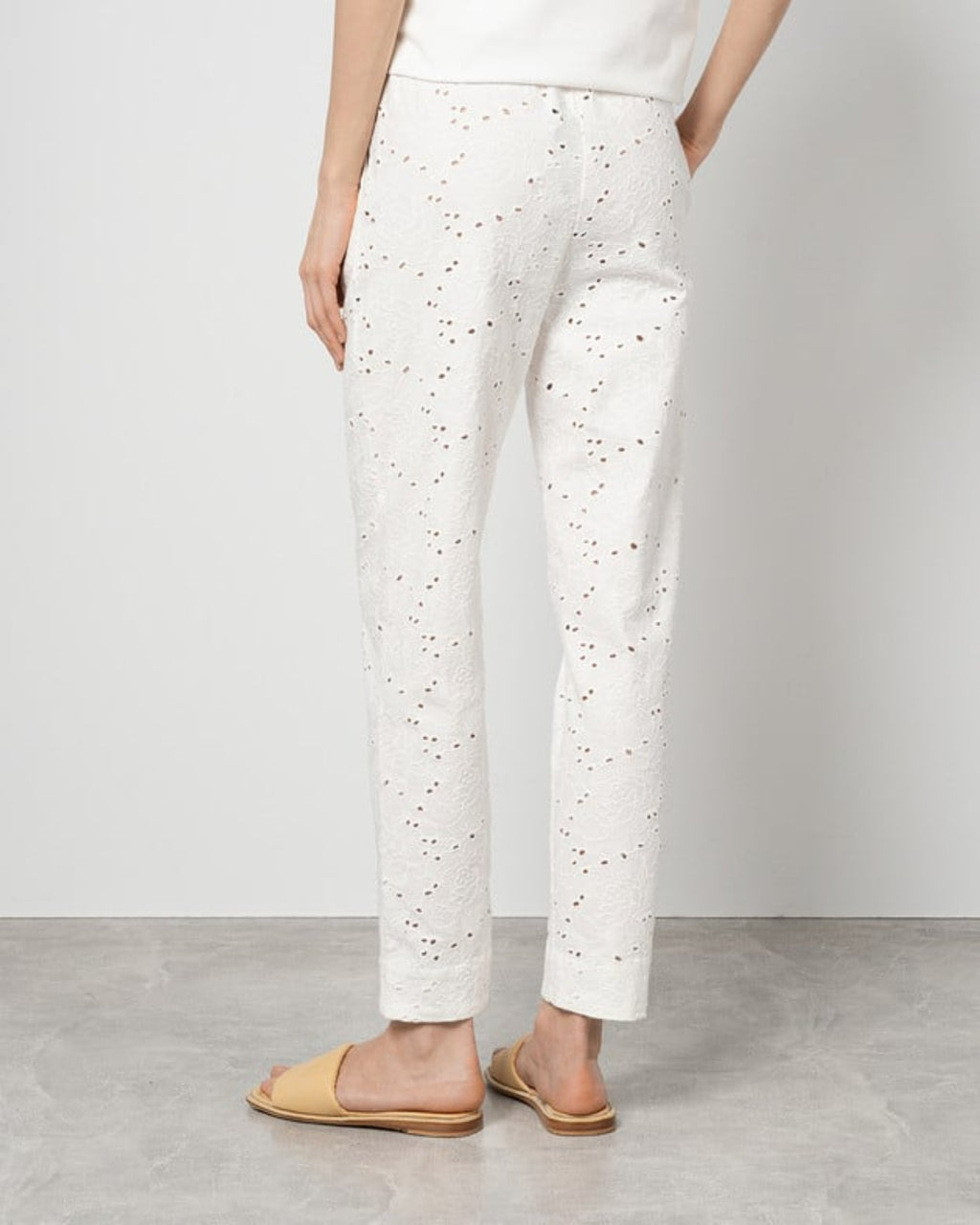 ALFANI - White pants with broderie embroidery