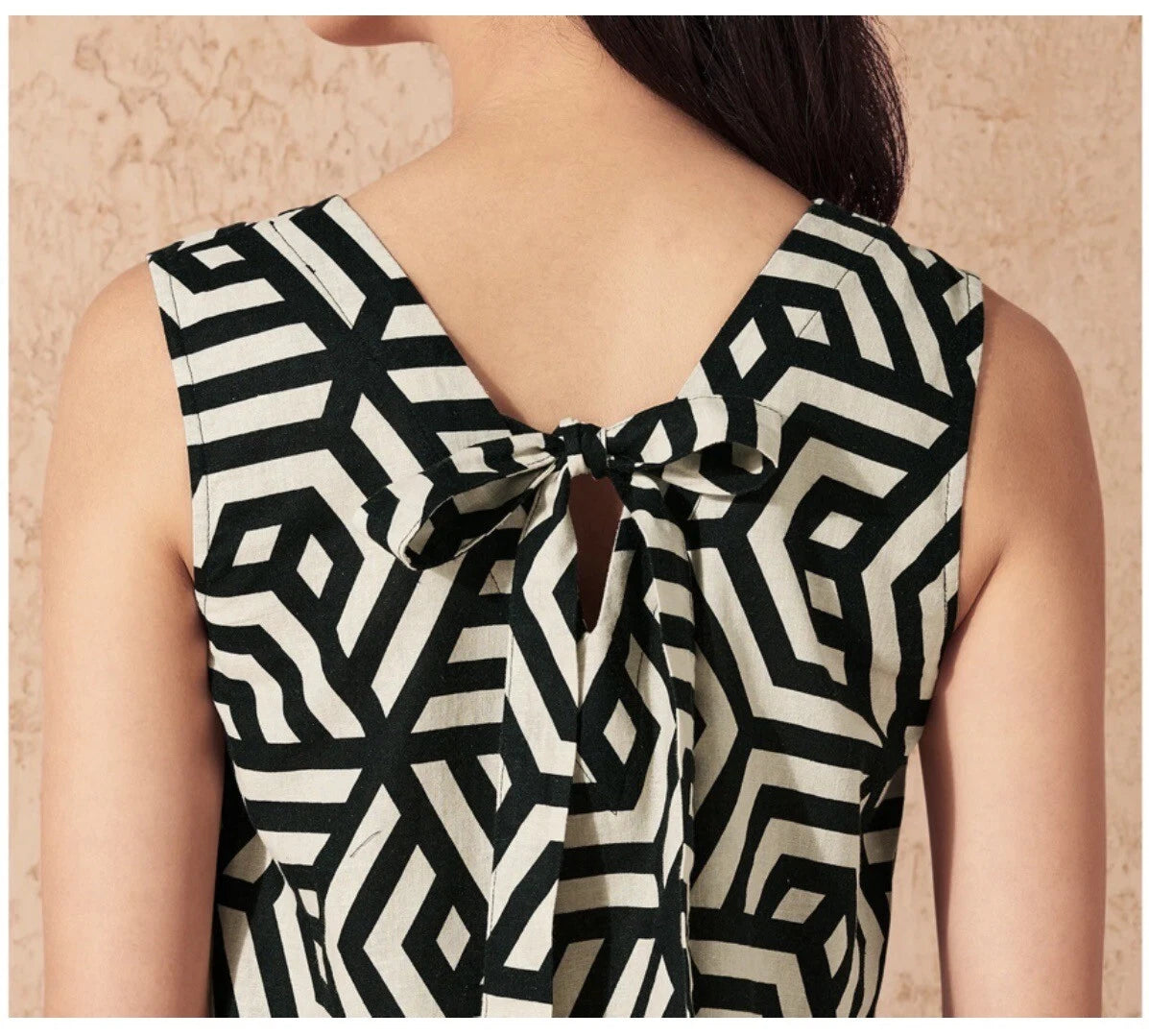 ESMARA - Geometric Print Linen Blend V-Neck Tiered Dress